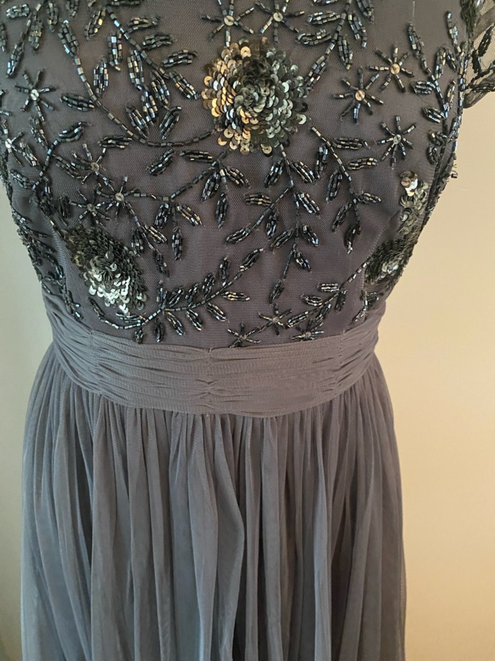 Viola chan size 6  pewter color formal dress - Picture 3 of 8